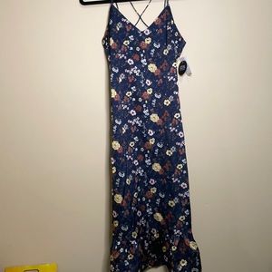 Extra small strap slip on mid dress!